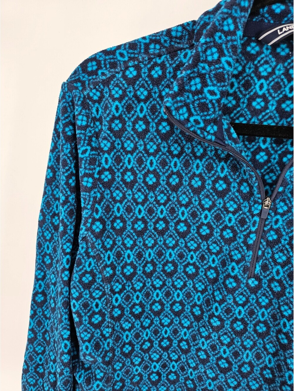 Lands' End Womens Sz L 1/4 zip fleece pullover features a blue geometric print - Picture 2 of 4